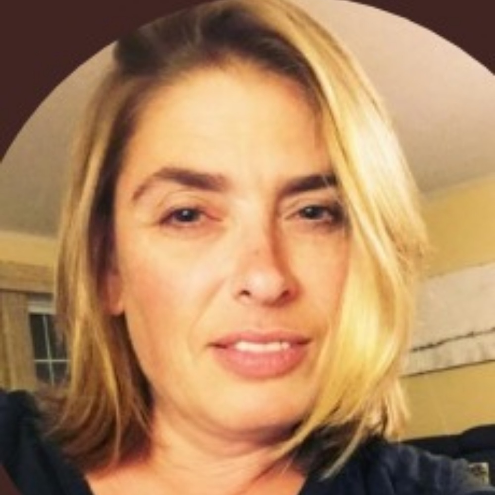 Meet your Posher, Tiffany